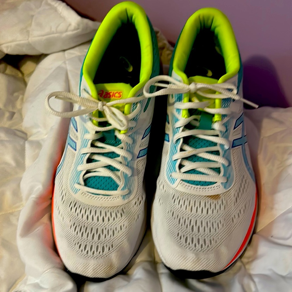 Womens ASICS shoes size 11